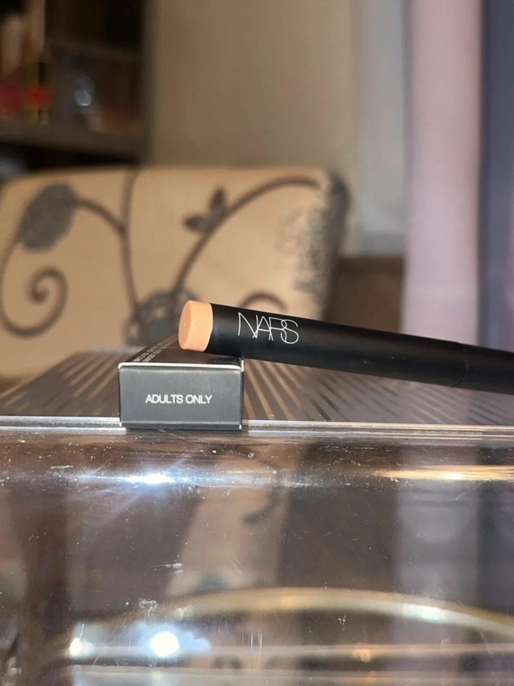 NARS Total Seduction Eyeshadow Stick